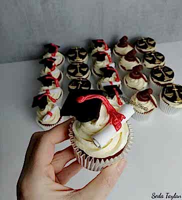 avukat-mezuniyet-Cupcake