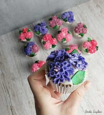 çiçekli Cupcake Ankara