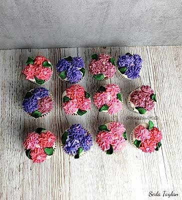 çiçekli Cupcake Ankara