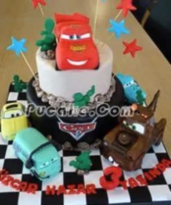Erkek Çocuk Pastası