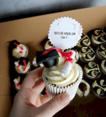 mezuniyet-cupcake