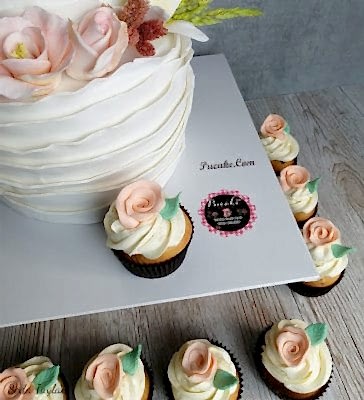 Nisan-Konseptli-Cupcake