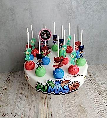 Pijamaskelilier-Cakepops